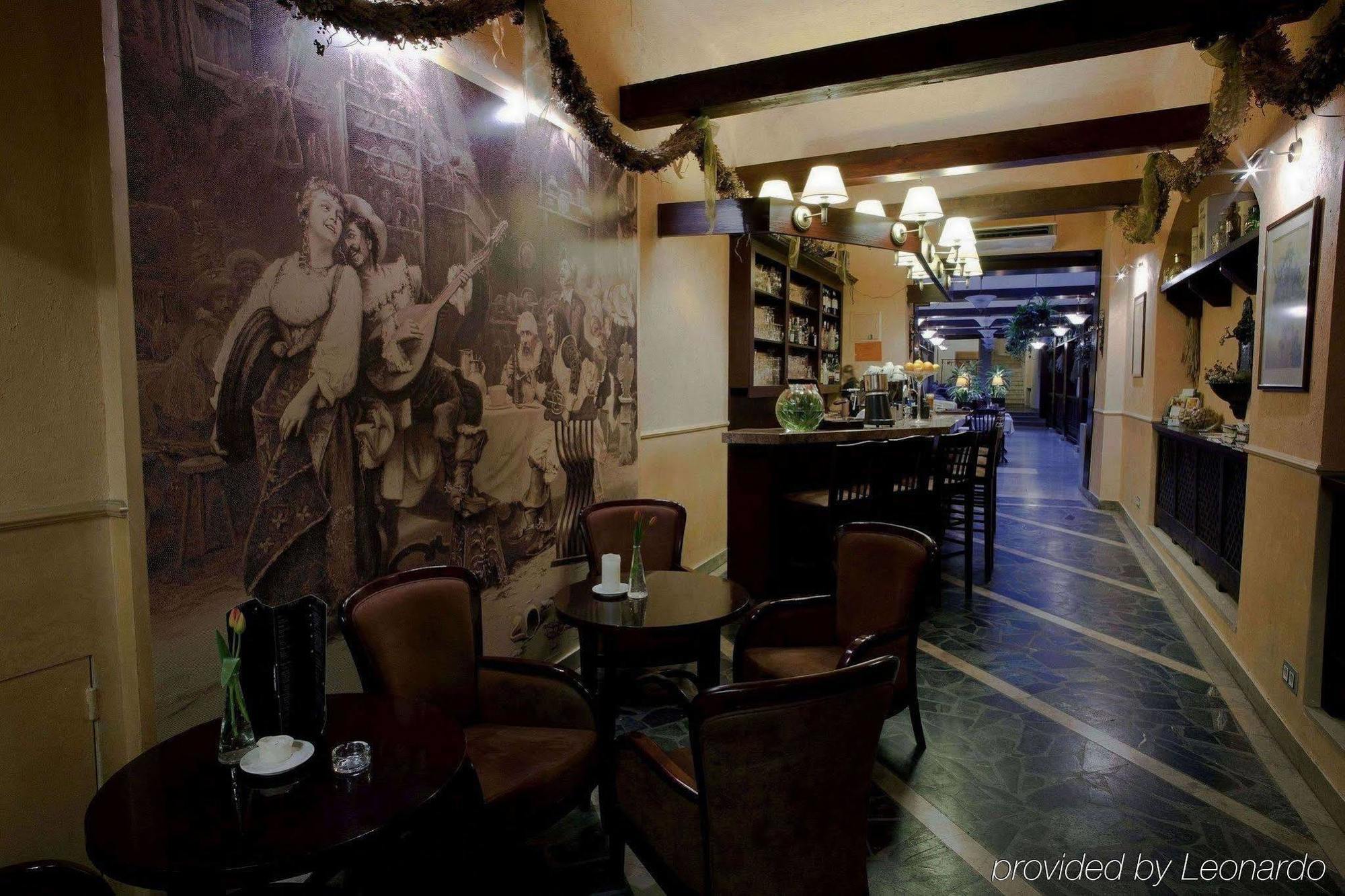 Hotel Floryan Old Town 크라쿠프 레스토랑 사진
